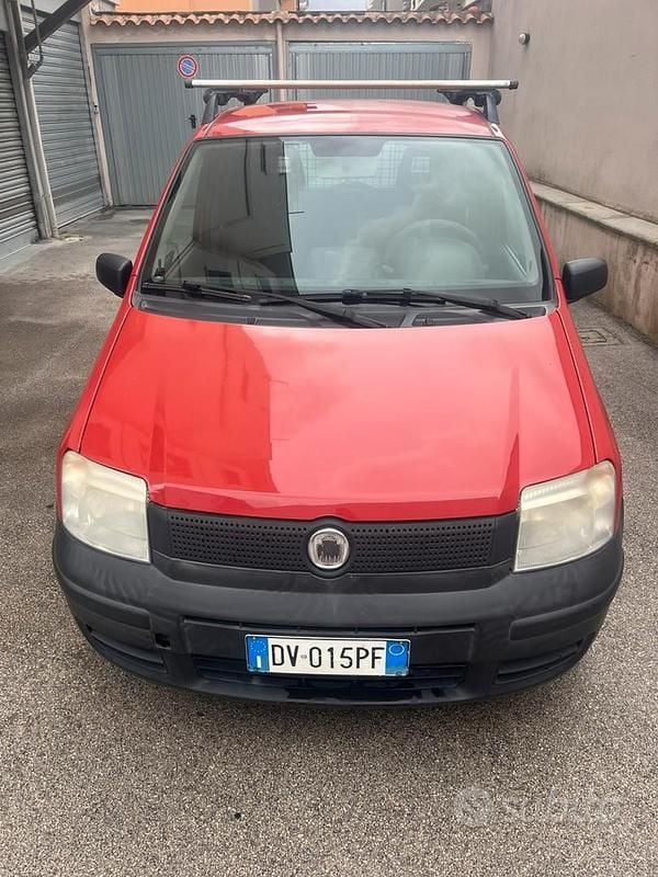 Usata Fiat Panda 75 CV (55 kW) 2009 Rosso Furgone