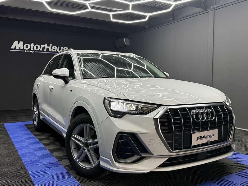 Bianco Usata 2019 Audi Q3 S-Line SUV | 20.999 € (Buon prezzo) - Immagine 1/4