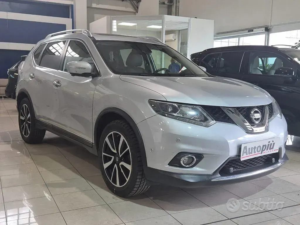 Używany Nissan X-Trail Tekna 131 KM (96 kW) 2015 Szary SUV