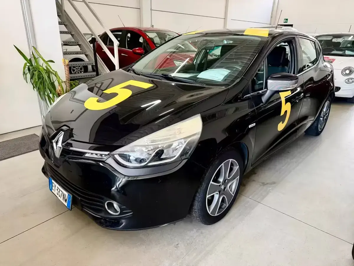 Usata Renault Clio IV 73 CV (53 kW) 2015 Nero Berlina