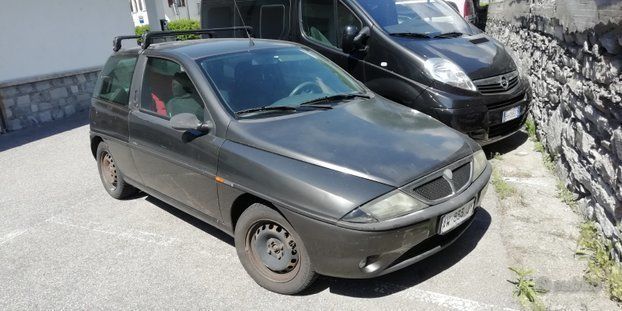 Lancia ypsilon 1998