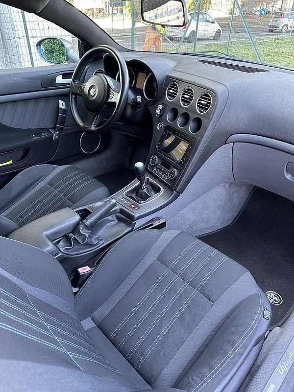 Usata Alfa Romeo Brera 185 CV (136 kW) 2006 Grigio Coupé