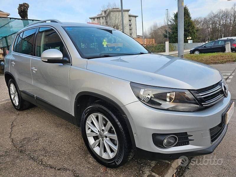 Usata VW Tiguan 140 CV (102 kW) 2014 Grigio SUV