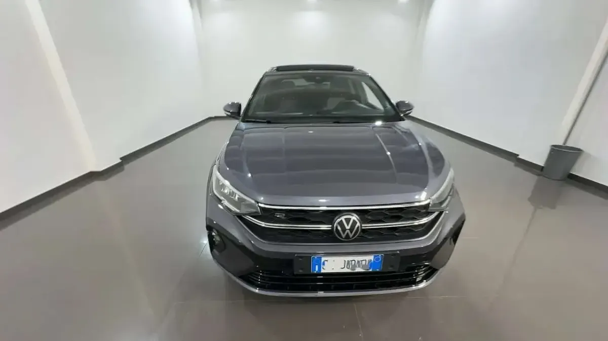 Usata VW Taigo R-line 116 CV (85 kW) 2025 Grigio SUV