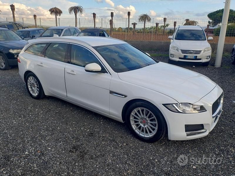 Occasion Jaguar XF 163 ch (119 kW) 2019 Blanc Break