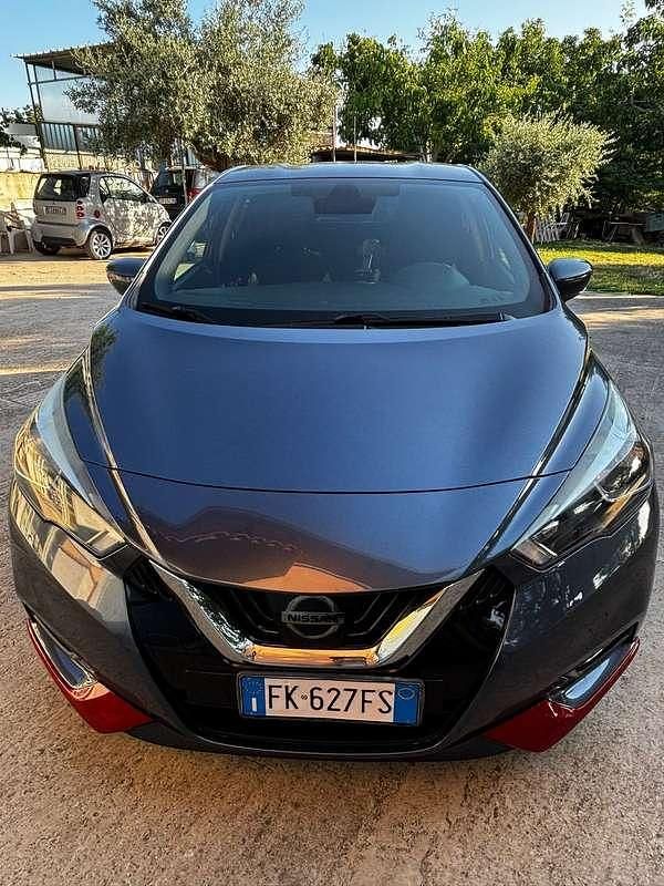 Usata Nissan Micra N-Connecta 90 CV (66 kW) 2017 Grigio Utilitaria