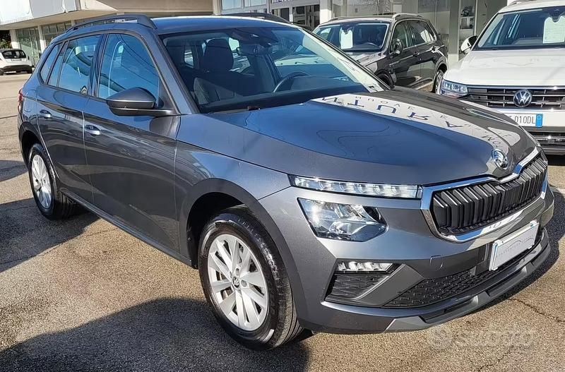 Usata Skoda Kamiq 95 CV (69 kW) 2024 Grigio SUV