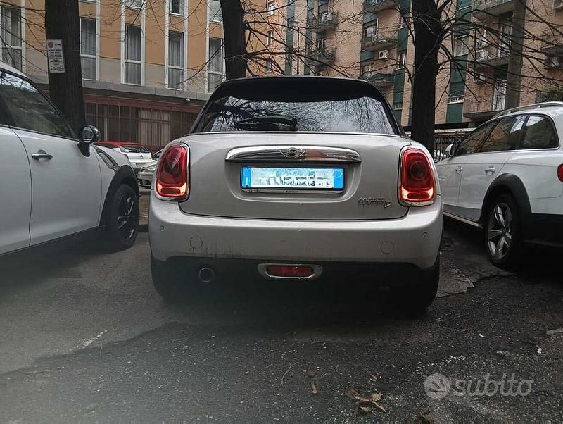 Usata Mini Cooper 175 CV (128 kW) 2015 Grigio Utilitaria