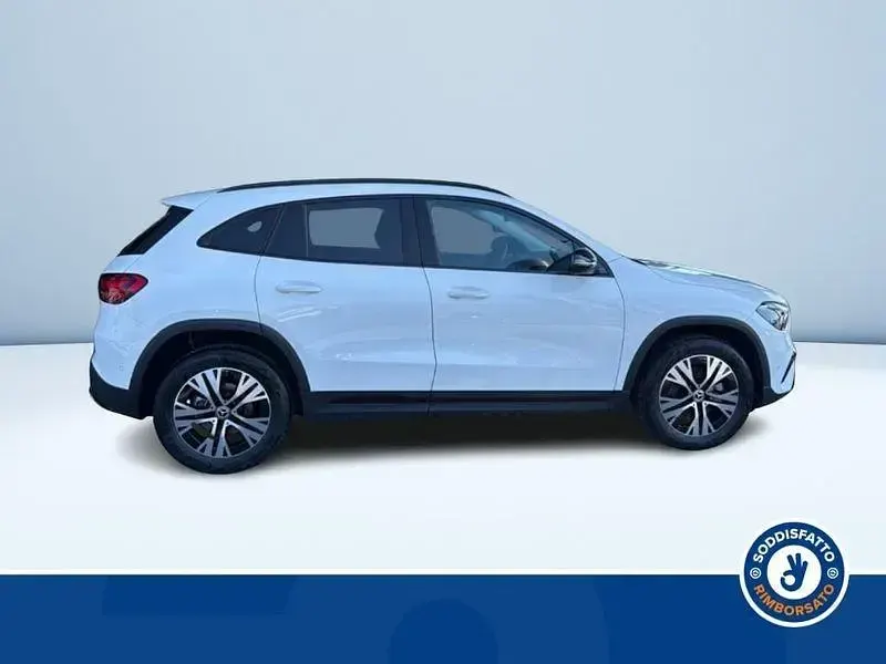 Usata Mercedes GLA200 Advanced 150 CV (110 kW) 2025 Bianco SUV
