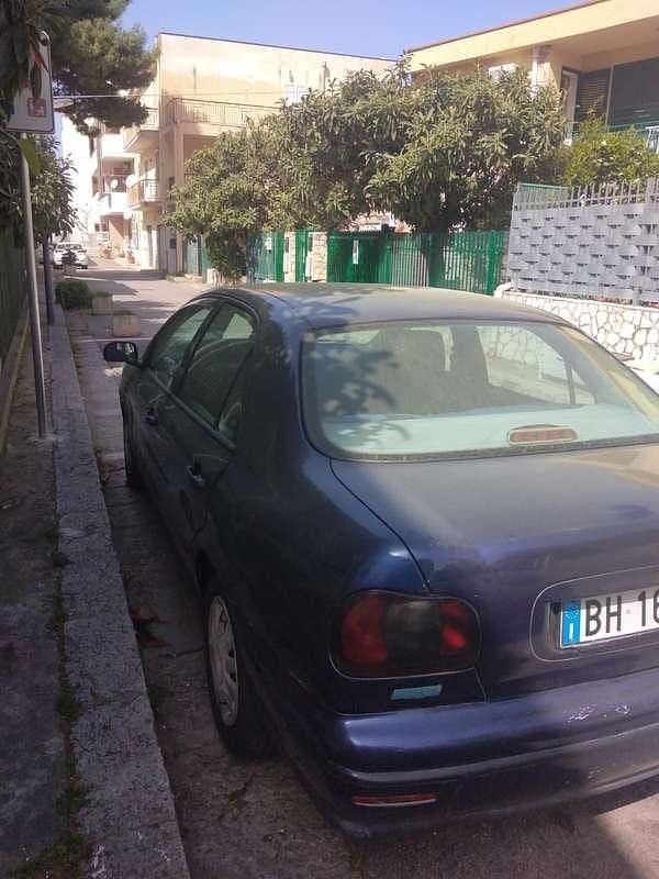 Käytetty Fiat Marea 103 HP (75 kW) 2000 Sininen Sedan