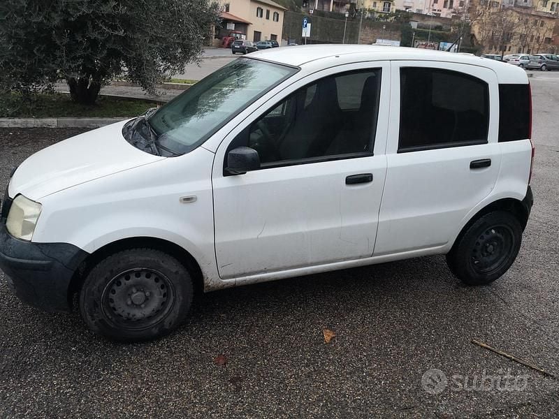 Bianco Usata 2008 Fiat Panda Tre volumi | 1500 € (Super prezzo) - Immagine 1/4