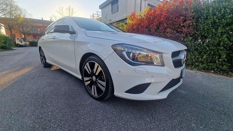 Usata Mercedes CLA200 Shooting Brake 136 CV (100 kW) 2015 Station wagon