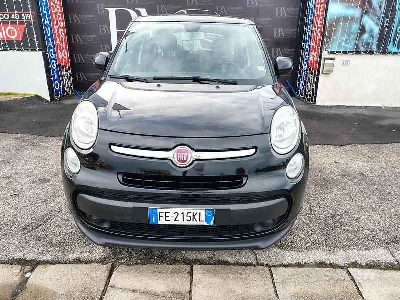 Usata Fiat 500L Business 95 CV (69 kW) 2016 Nero Monovolume