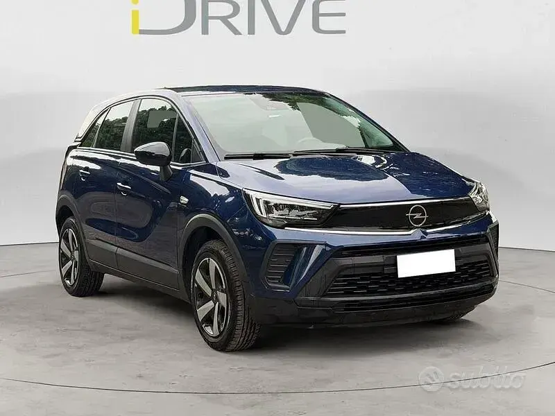 Usata Opel Crossland Edition 110 CV (80 kW) 2023 Bluazzurro SUV