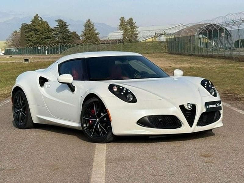 Usata Alfa Romeo 4C 241 CV (177 kW) 2015 Perlato Coupé