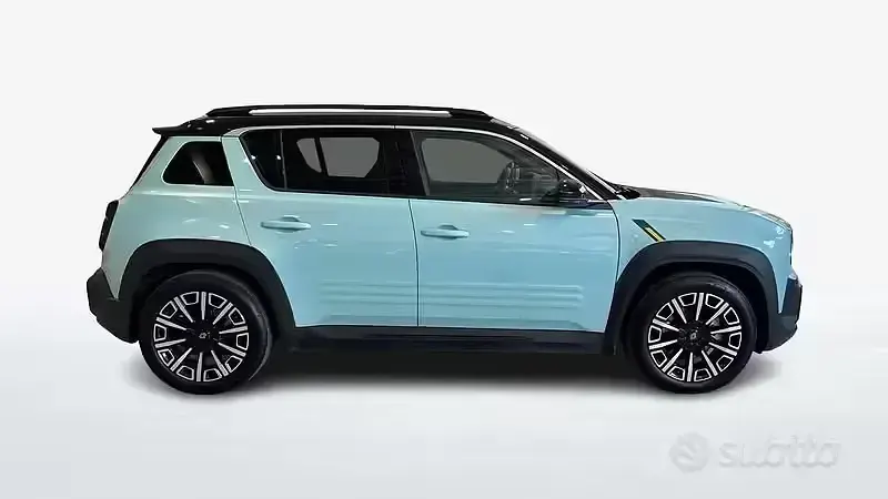 Usata Renault 4 E-Tech Iconic 109 kW (149 CV) 2025 Verde SUV