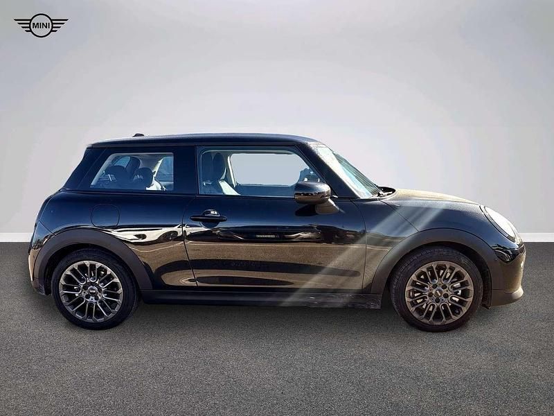 Usata Mini Cooper S Essential 204 CV (150 kW) 2025 Nero Utilitaria