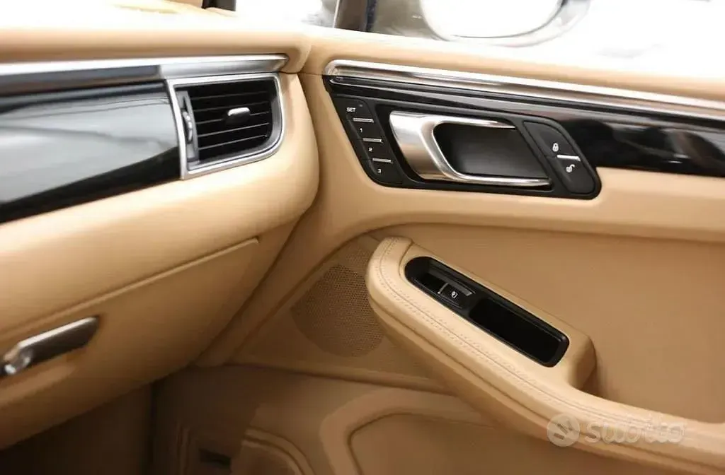 Usata Porsche Macan S 250 CV (183 kW) 2015 Grigio SUV