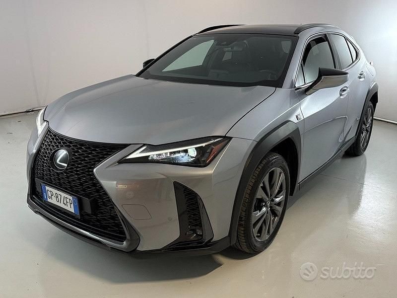 Nero Usata 2023 Lexus UX SUV | 26.900 € (Ottimo prezzo) - Immagine 1/4