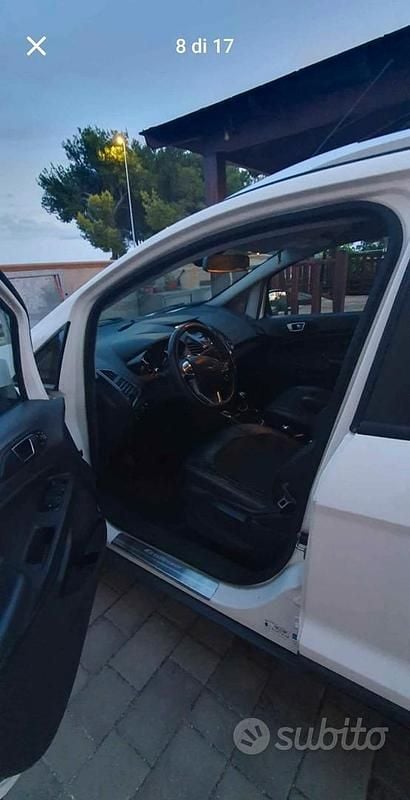 Usata Ford Ecosport Titanium 95 CV (69 kW) 2016 Bianco SUV