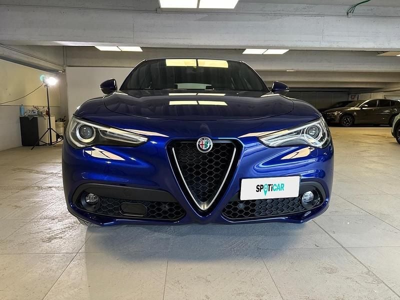 Usata Alfa Romeo Stelvio Super 190 CV (139 kW) 2022 Blu SUV