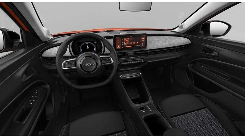 Nuova Fiat 600 Icon 114 kW (156 CV) 2026 Arancione SUV