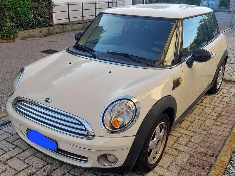 Beige Usata 2007 Mini ONE Due volumi | 1000 € (Super prezzo) - Immagine 1/4