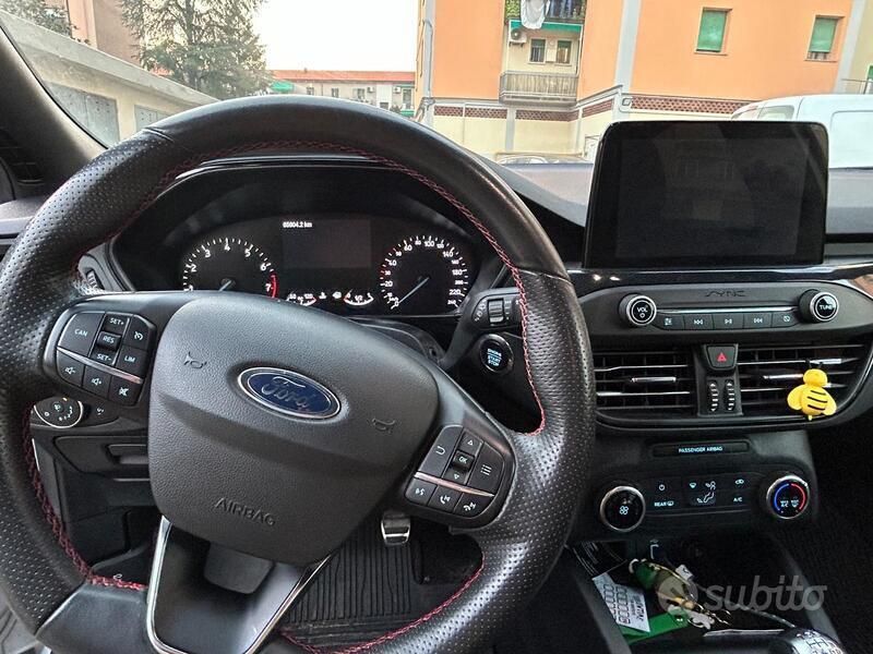 Usata Ford Focus ST-Line 125 CV (91 kW) 2019 Utilitaria