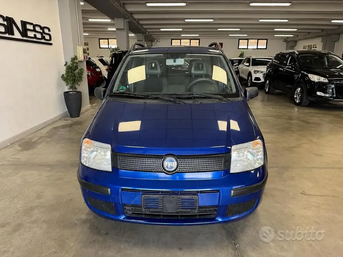 Usata Fiat Panda Dynamic 54 CV (39 kW) 2009 Blu Utilitaria
