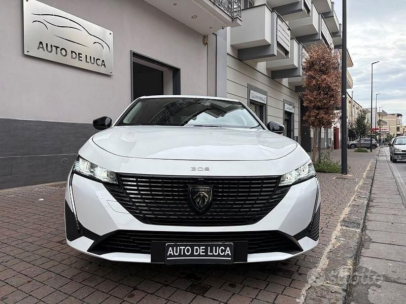 Usata Peugeot 308 Allure 131 CV (96 kW) 2024 Bianco Berlina