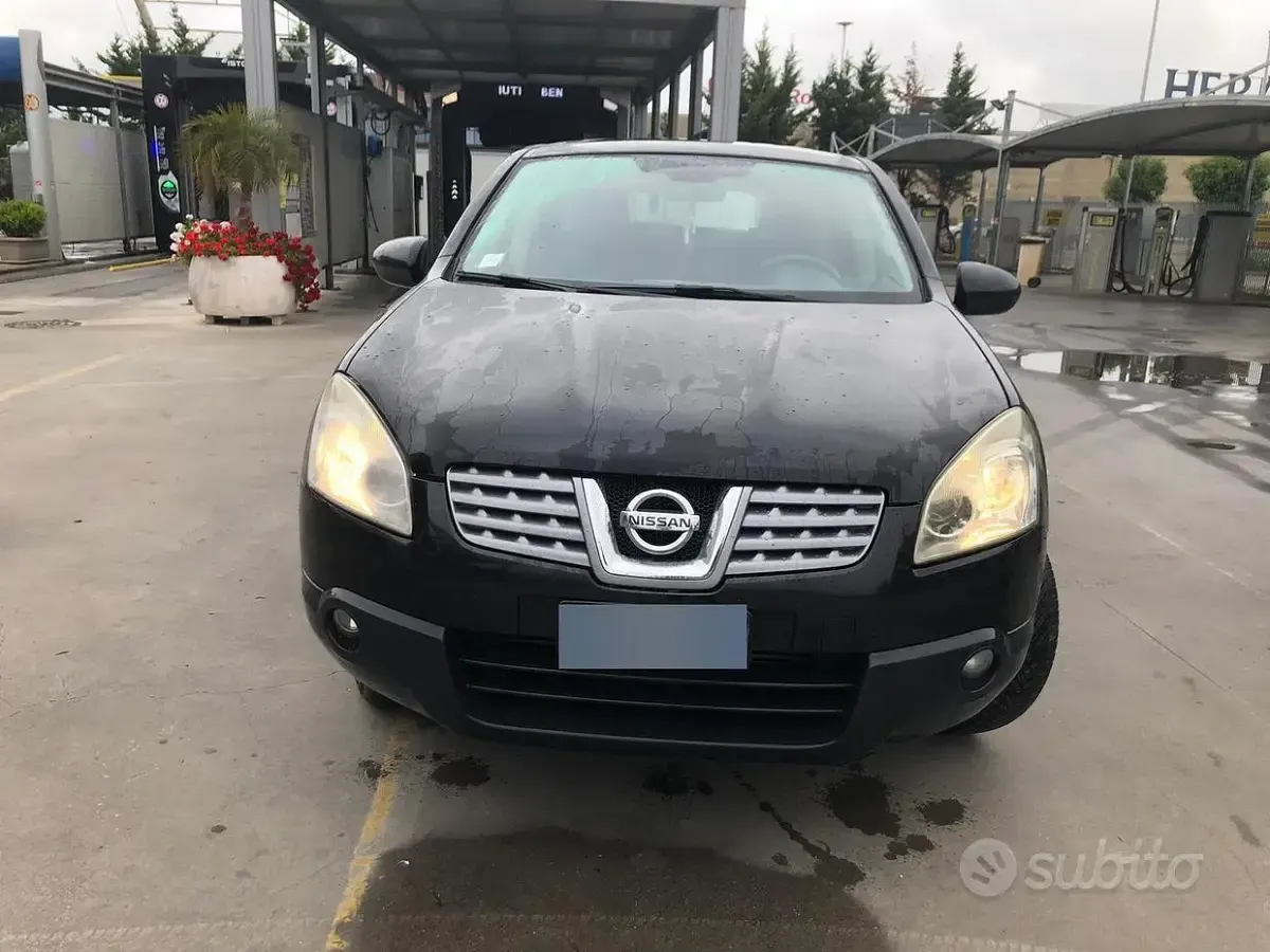 Usata Nissan Qashqai 106 CV (77 kW) 2010 Nero SUV
