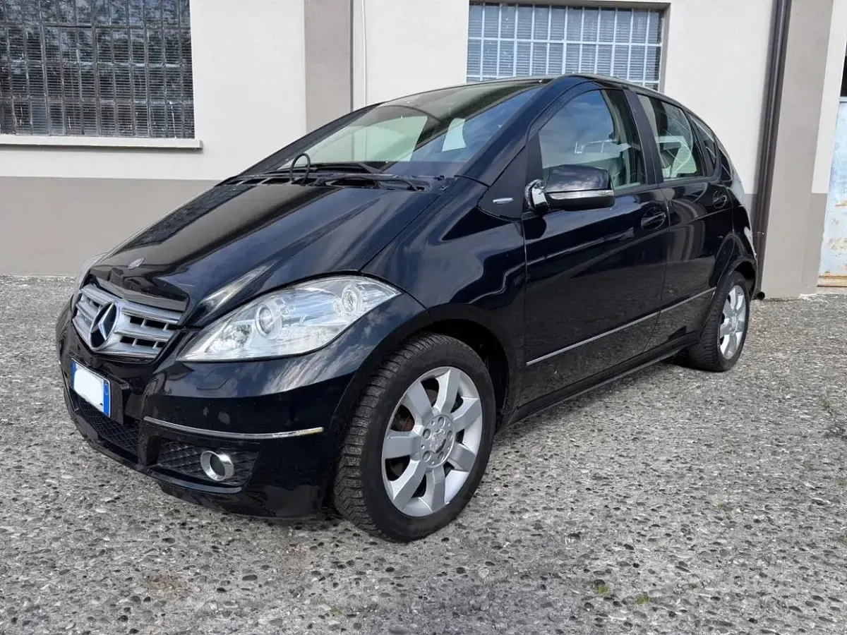 Usata Mercedes A180 Avantgarde 109 CV (80 kW) 2009 Berlina