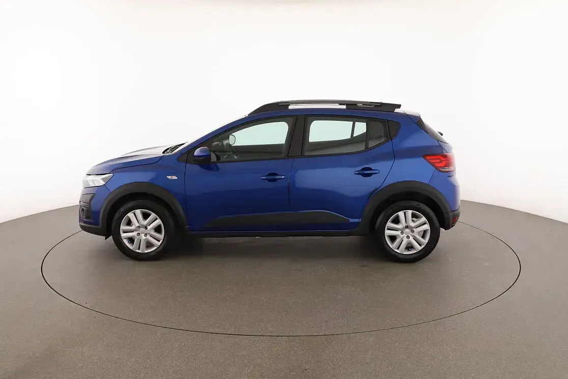 Usata Dacia Sandero Expression 91 CV (66 kW) 2024 Blu Berlina