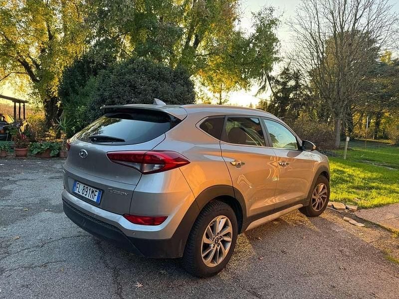 Oro Usata 2018 Hyundai Tucson Xpossible SUV | 14.400 € (Ottimo prezzo) - Immagine 1/4