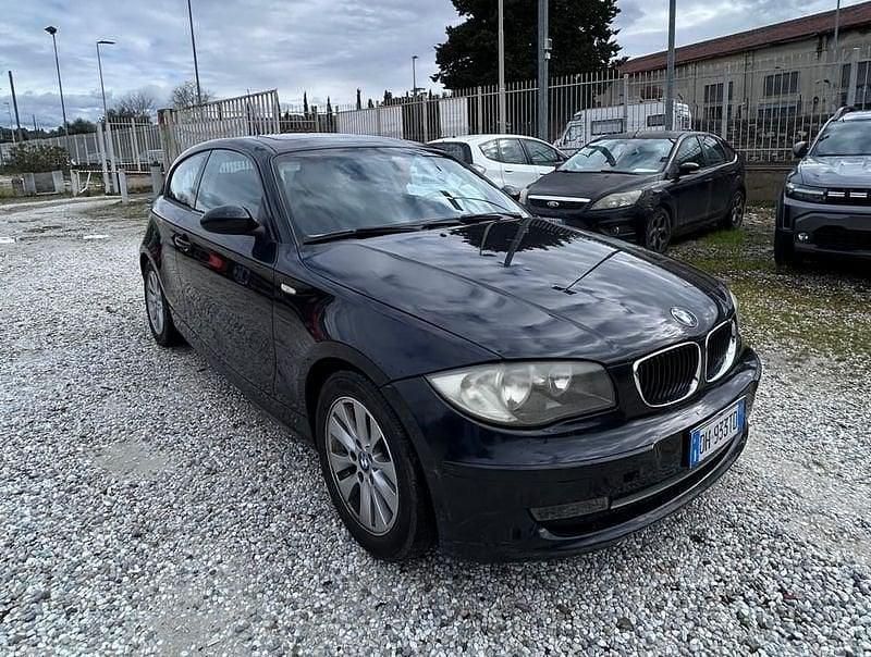 Usata BMW 118 142 CV (104 kW) 2007 Nero Utilitaria