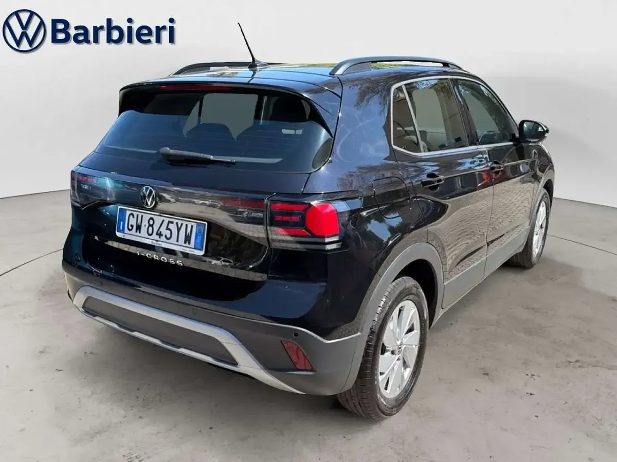 Usata VW T-Cross Life 116 CV (85 kW) 2024 Nero SUV
