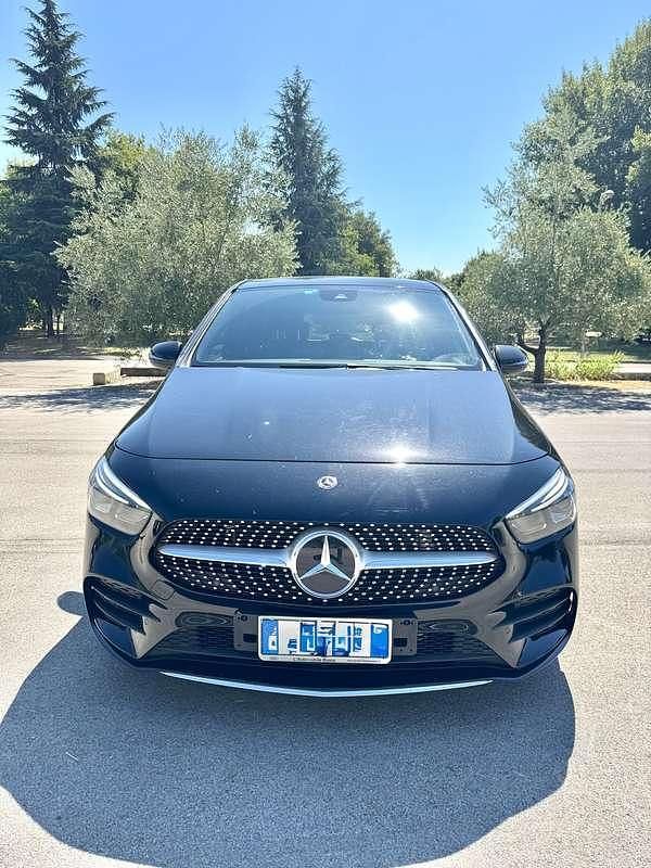 Usata Mercedes B180 Premium 116 CV (85 kW) 2020 Utilitaria