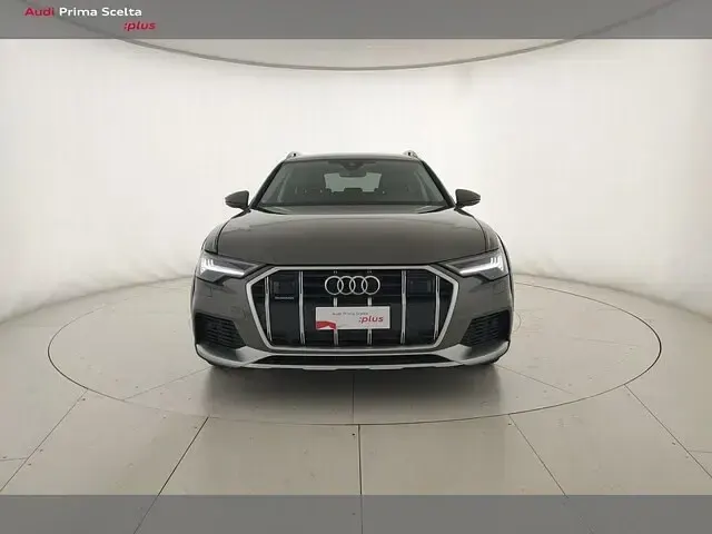 Usata Audi A6 Allroad Advanced Plus 204 CV (150 kW) 2025 Grigio chronos metallizzato Station wagon