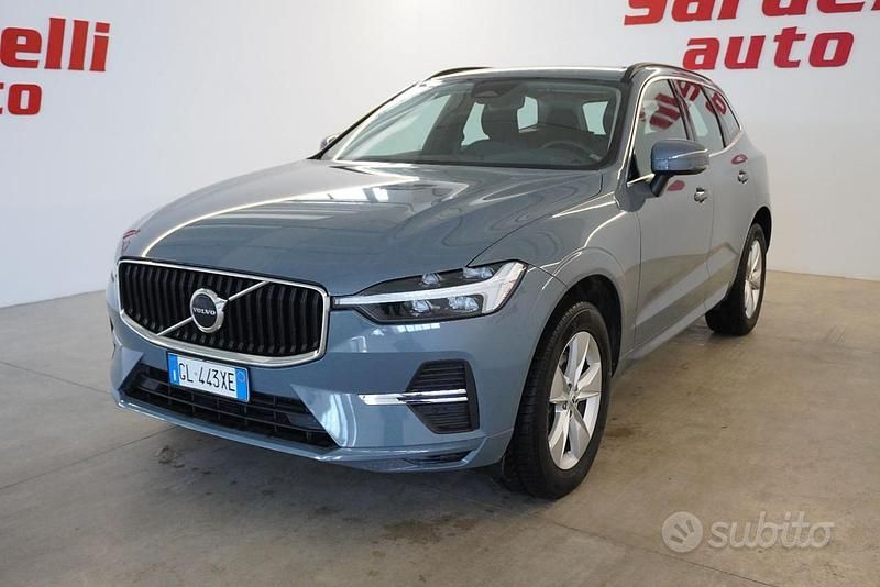 Usata Volvo XC60 Momentum 197 CV (144 kW) 2022 Grigio SUV