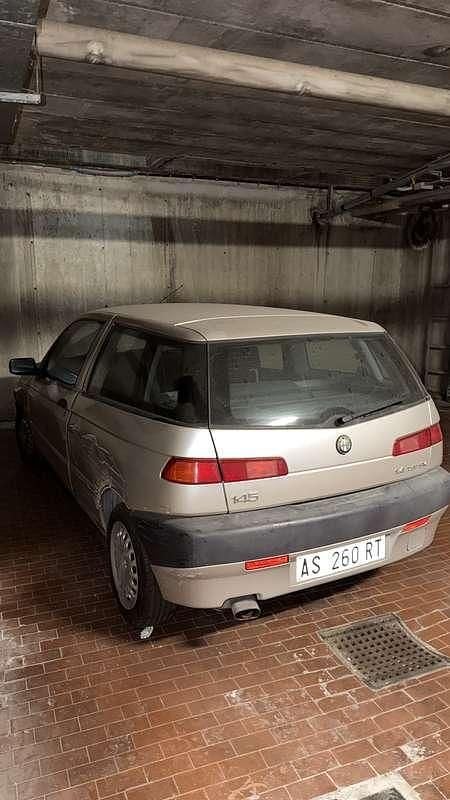Usata Alfa Romeo 145 103 CV (75 kW) 1997 Utilitaria