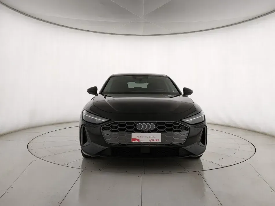 Usata Audi A5 Advanced Plus 204 CV (150 kW) 2025 Nero mythos metallizzato Berlina