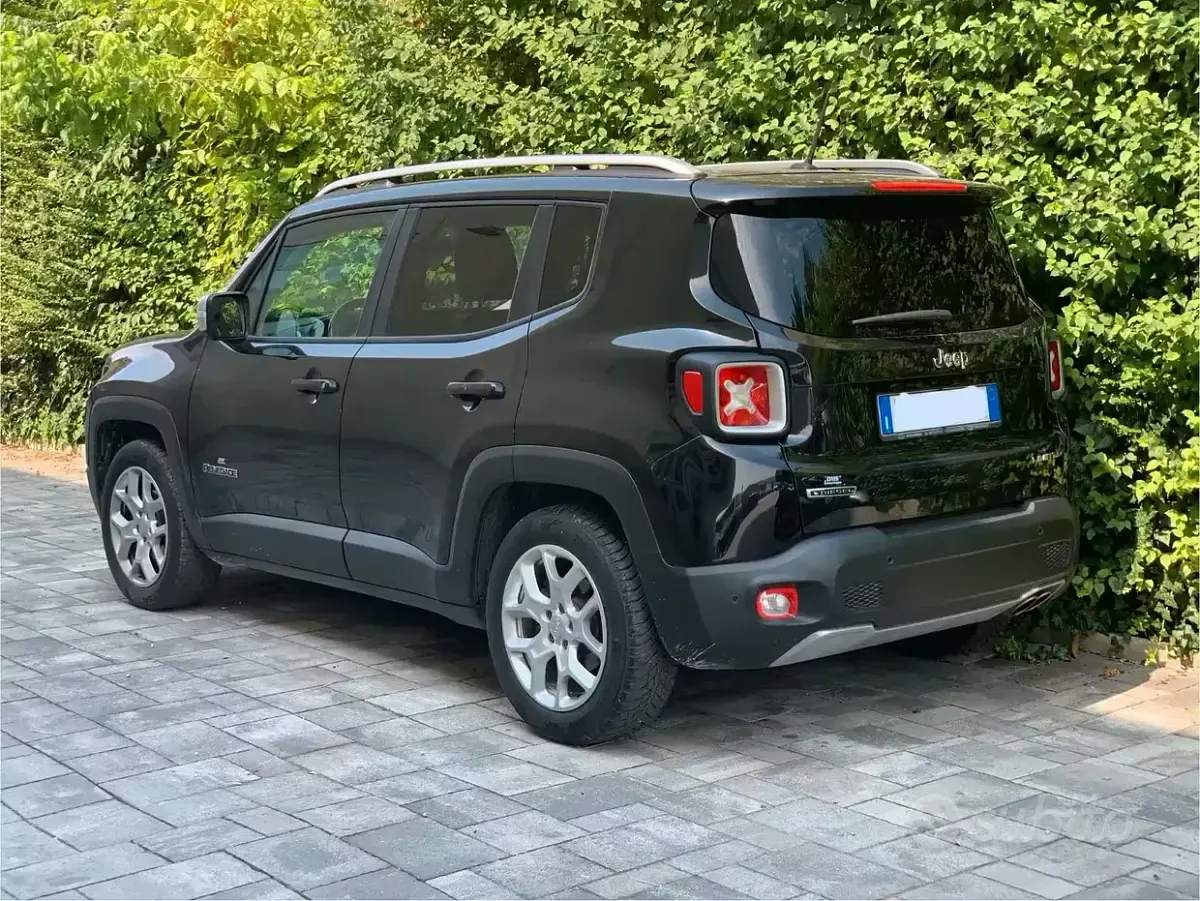Usata Jeep Renegade 120 CV (88 kW) 2015 Nero SUV