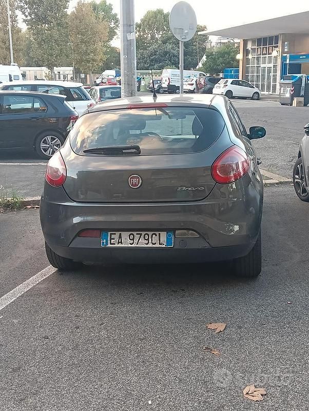 Usata Fiat Bravo 105 CV (77 kW) 2009 Grigio Utilitaria