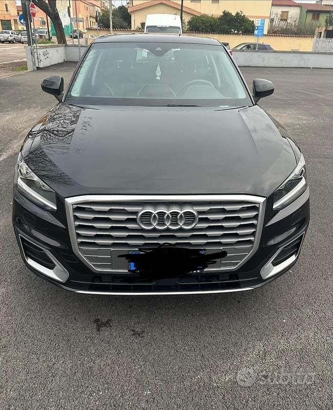 Usata Audi Q2 Admired 116 CV (85 kW) 2020 Nero SUV