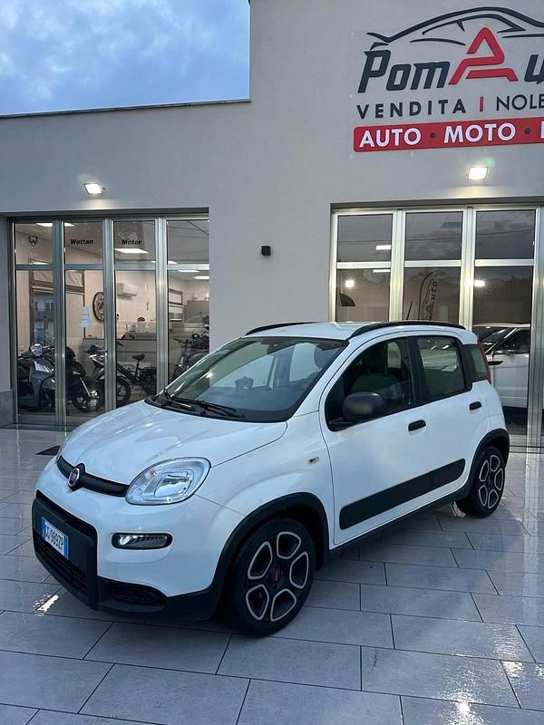 Usata Fiat Panda City Life 69 CV (50 kW) 2021 Bianco Utilitaria