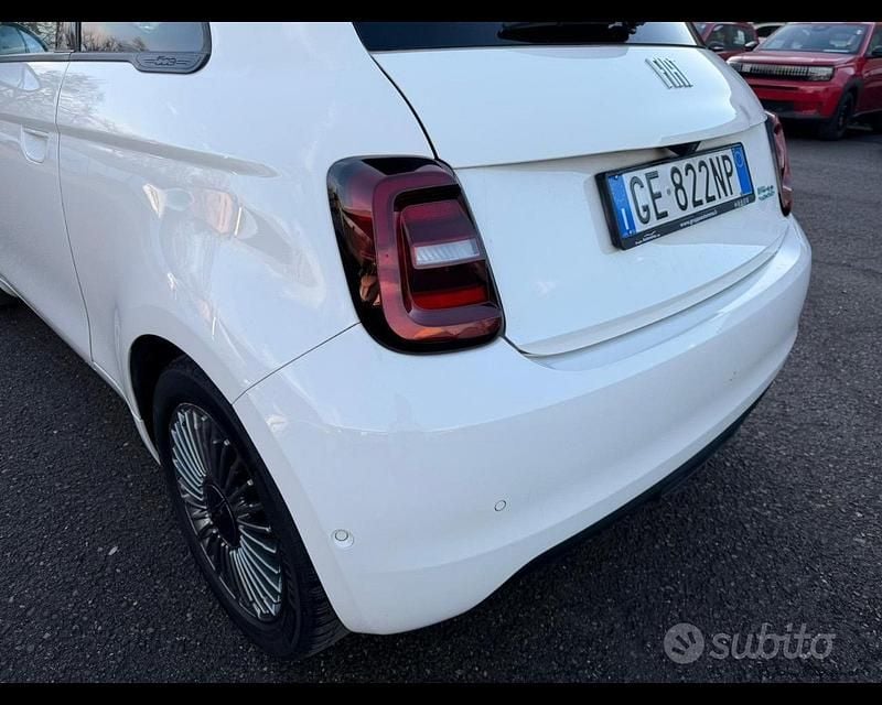 Usata Fiat 500e 2021 Bianco Monovolume