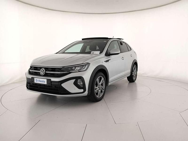 Usata VW Taigo R-line 110 CV (80 kW) 2024 Reflex silver metallizzato SUV