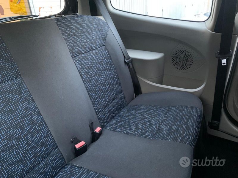 Usata Renault Twingo 58 CV (42 kW) 2009 Nero Utilitaria