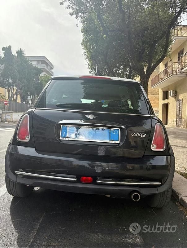 Usata Mini Cooper 119 CV (87 kW) 2007 Blu Utilitaria