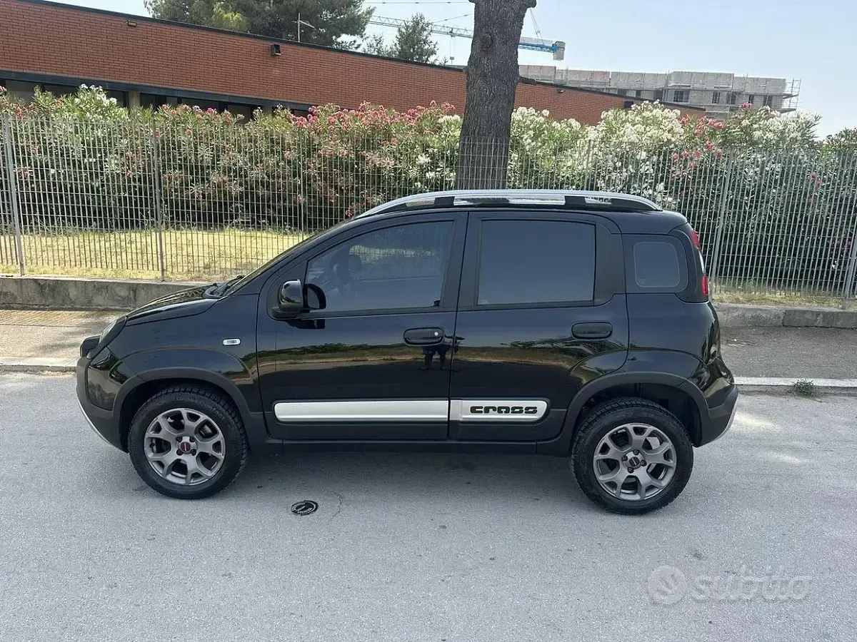 Usata Fiat Panda Cross Cross 95 CV (69 kW) 2017 Utilitaria